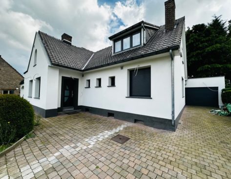 Rénovation et isolation d'une maison à Denderleeuw